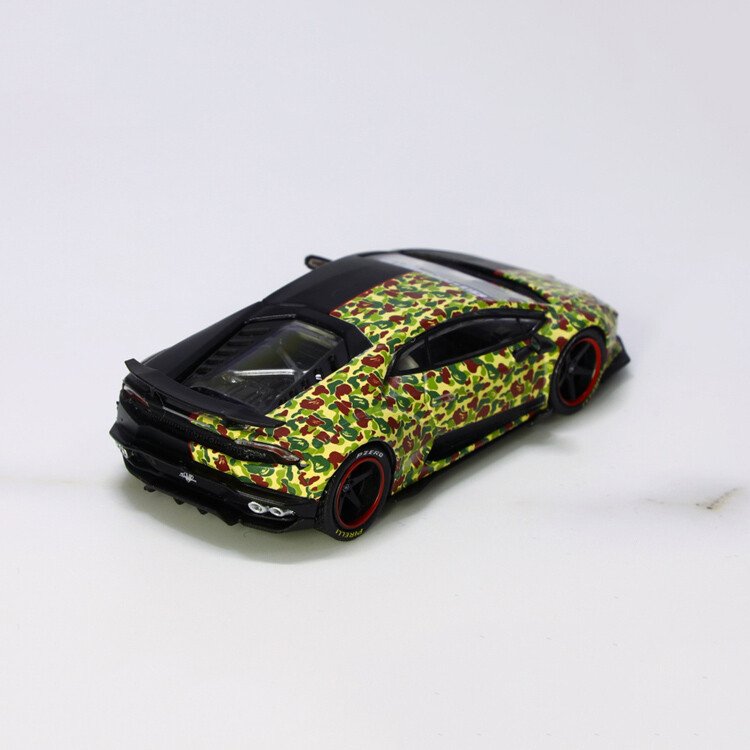 1:64 Scale Lamborghini Huracan LP610 Liberty Walk Car Model Shark Edition